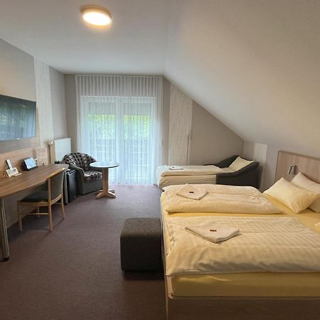 Hotel Am Steinertsee Kaufungen المظهر الخارجي الصورة