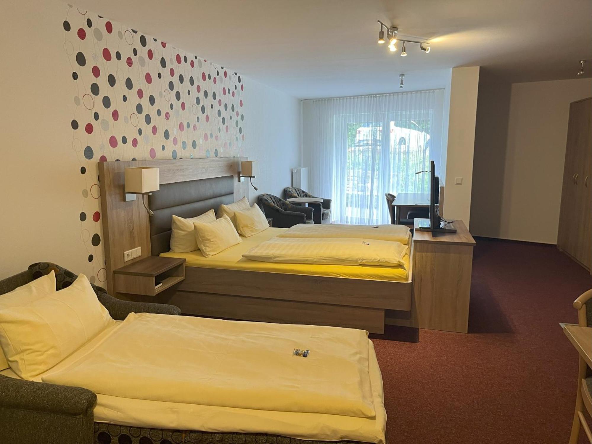 Hotel Am Steinertsee Kaufungen المظهر الخارجي الصورة