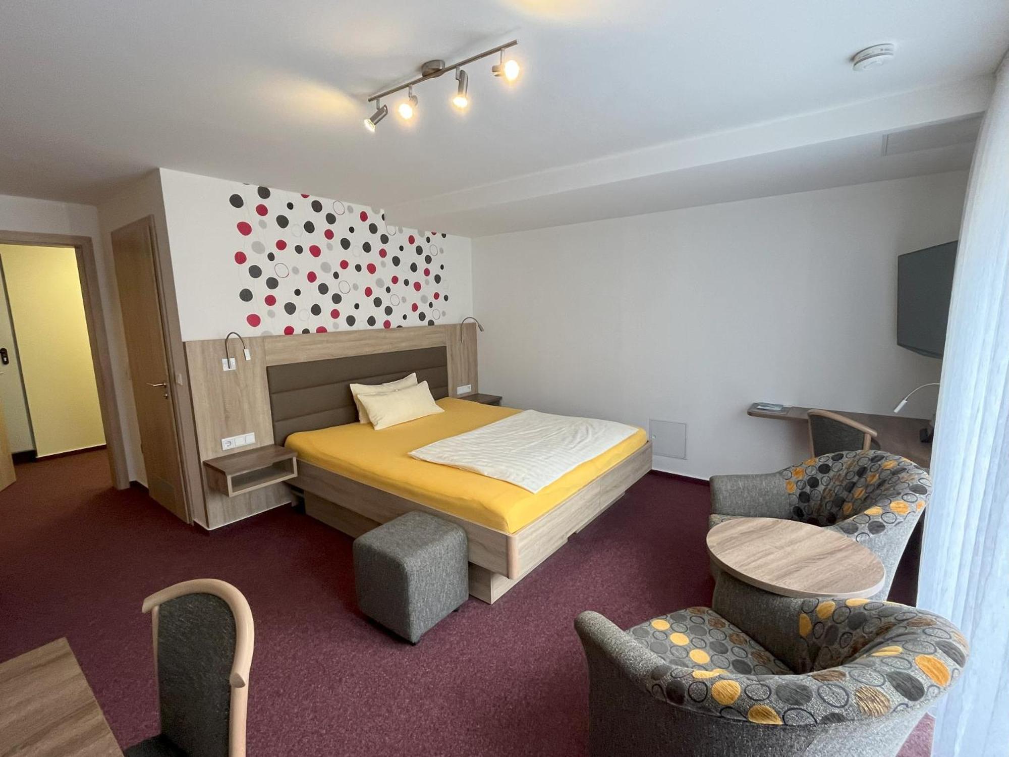Hotel Am Steinertsee Kaufungen المظهر الخارجي الصورة